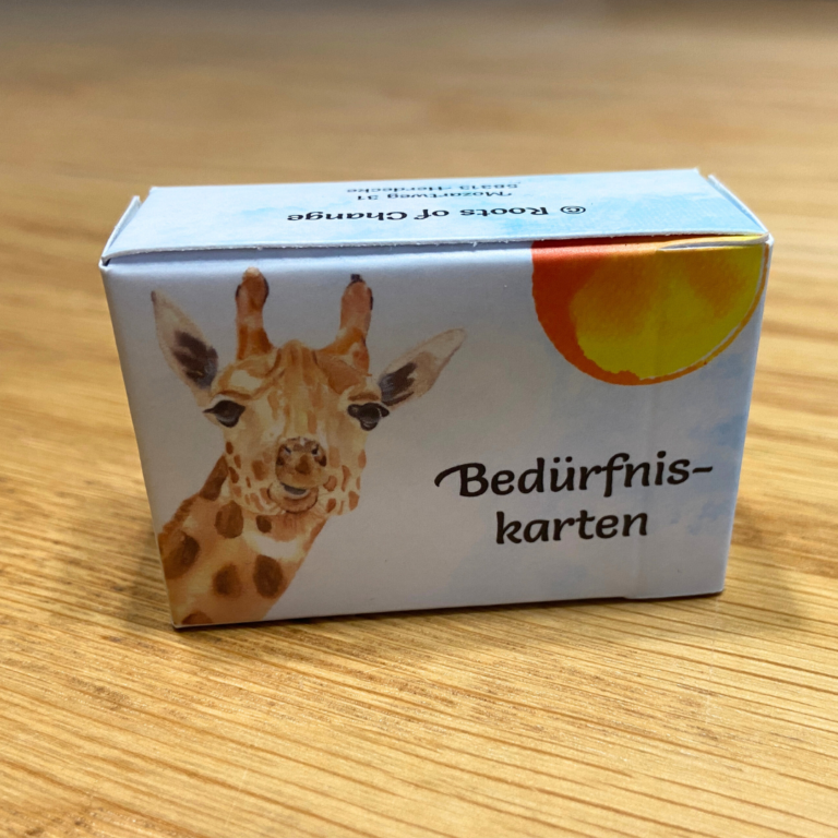 Die Karten kommen in einer kleinen Schachtel.